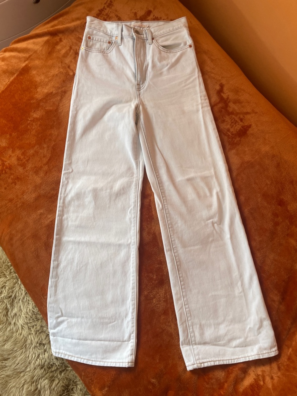Levi's High Rise White Wide-Leg Jeans